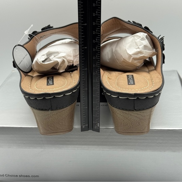 Good Choice Rita Black Wedge Sandals Size 10 - Picture 4 of 7